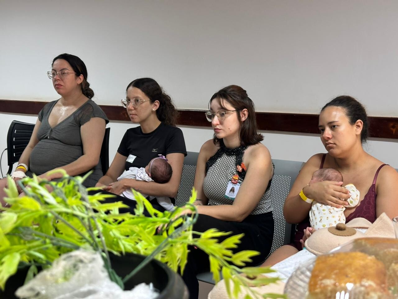 Roda de amamentação - HEJ (9).jpeg